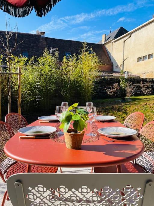 La Regate Avec Jaccuzi A 50 M Du Centre Historique Apartment Sarlat-la-Caneda Exterior photo